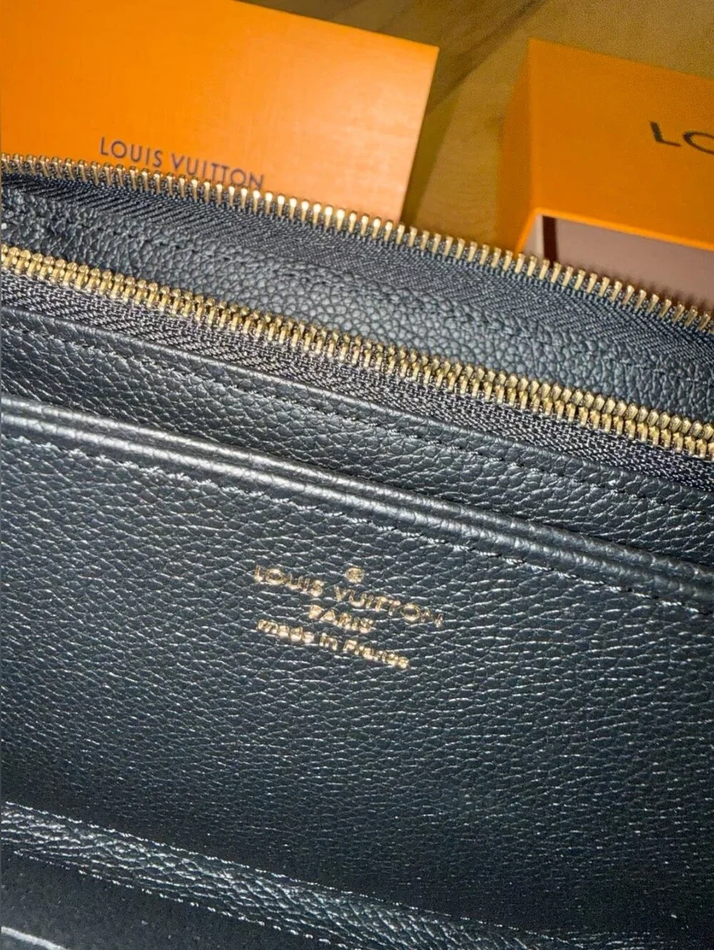 Louis Vuitton Black & Cream Monogram Envelope Wallet - Picture 8 of 8